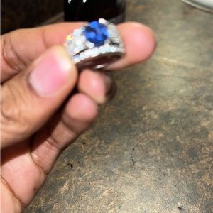 Blue emerald white gold ring